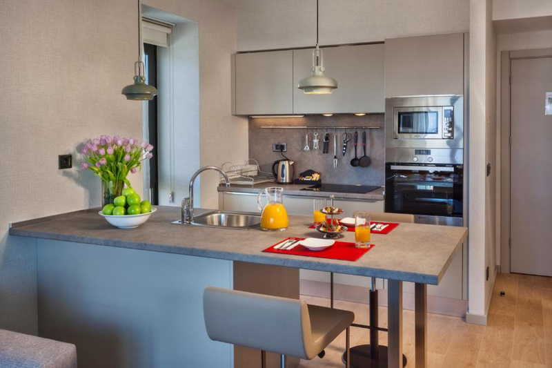 One Bedroom Premier Apartment - City View