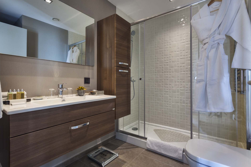 Three Bedroom Executive Apartment - City View