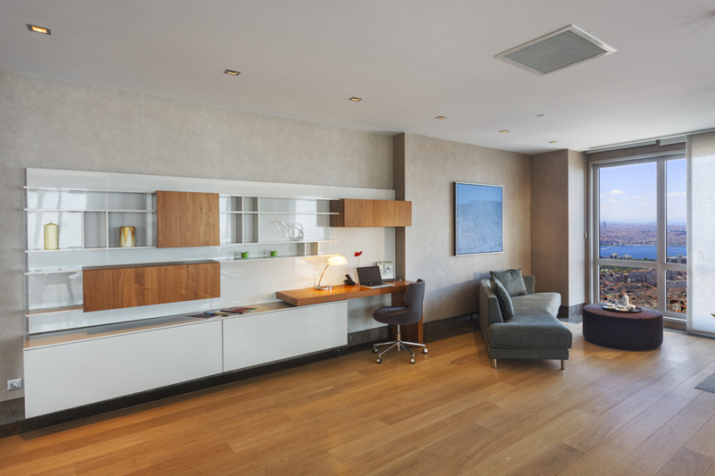 Four Bedroom Penthouse Apartment - Sea View