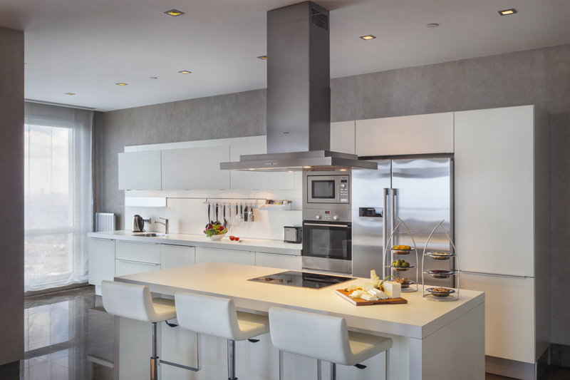 Four Bedroom Penthouse Apartment - Sea View