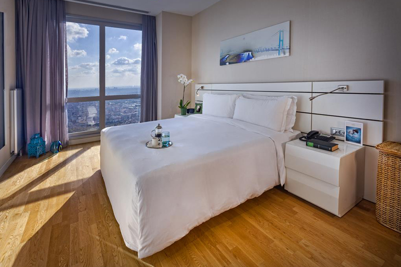 Two Bedroom Premier Apartment - Sea View