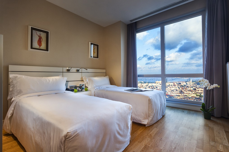 Two Bedroom Premier Apartment - Sea View